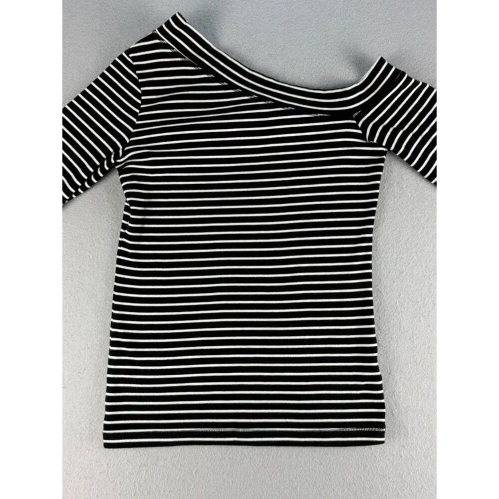 H&M l.o.g.g. Women’s M Black White Striped Boat Neck 3/4 Sleeve Top